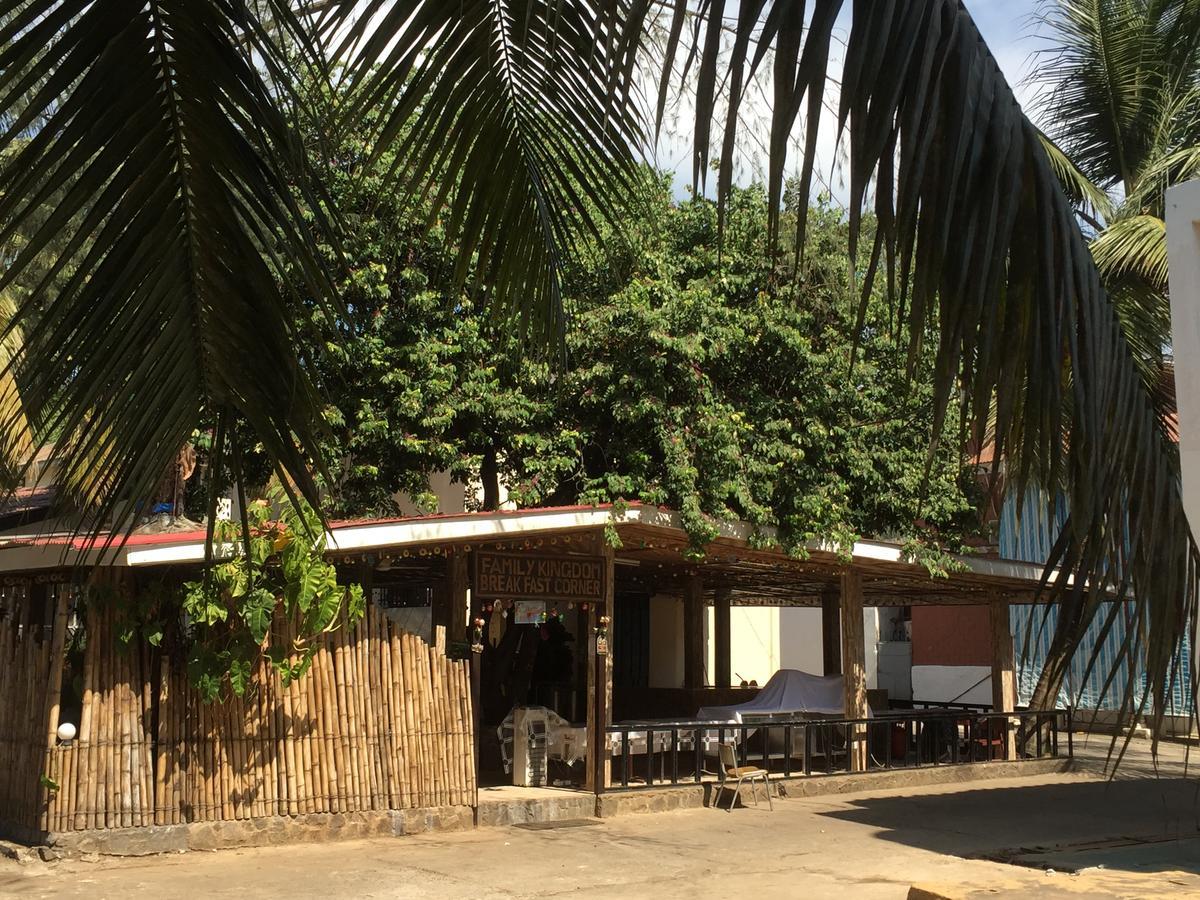 The Family Kingdom Resort Freetown Eksteriør billede